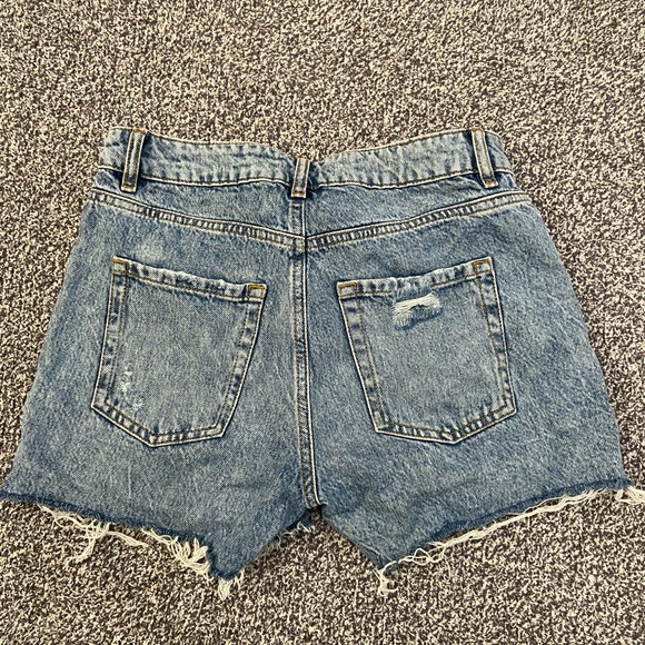 Garage Denim Jean shorts - Picture 2 of 2